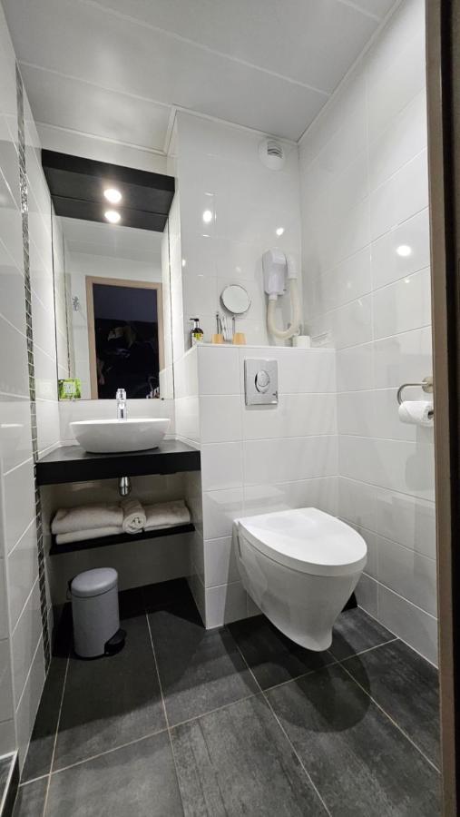 Logis Hotel La Grassinais 생말로 외부 사진